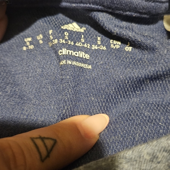 Adidas set - Picture 2 of 5